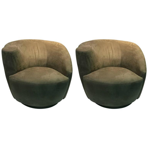 Fabulous Pair of Vladimir Kagan Nautilus Swivel Lounge Chairs