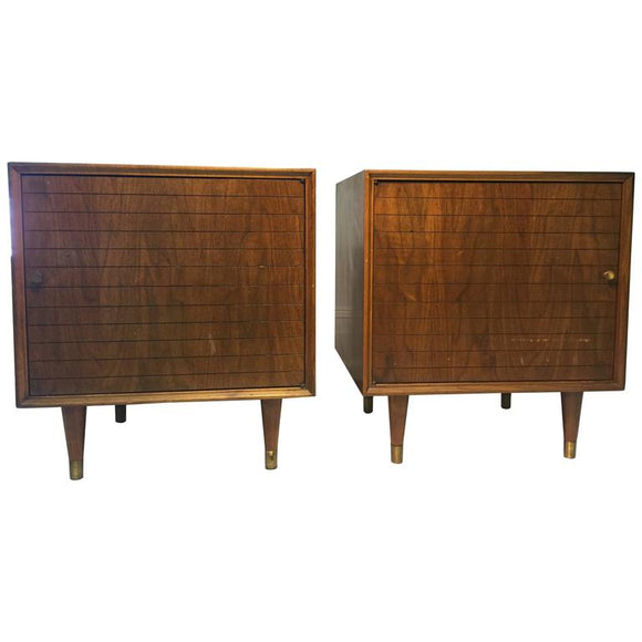 Magnificent Pair of Nightstands in the Manner of Paul McCobb, circa 1960